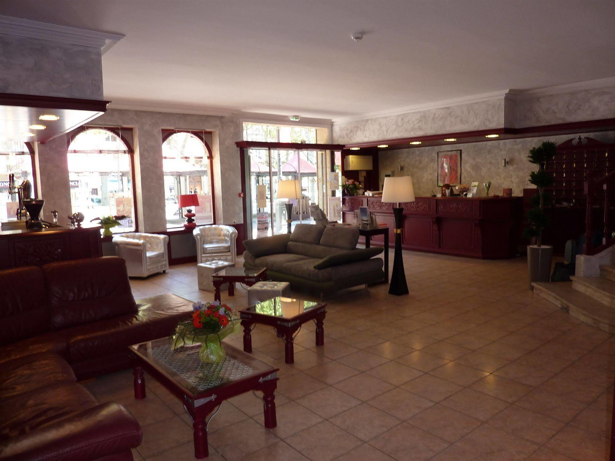 Hôtel IMPERATOR Béziers Esterno foto